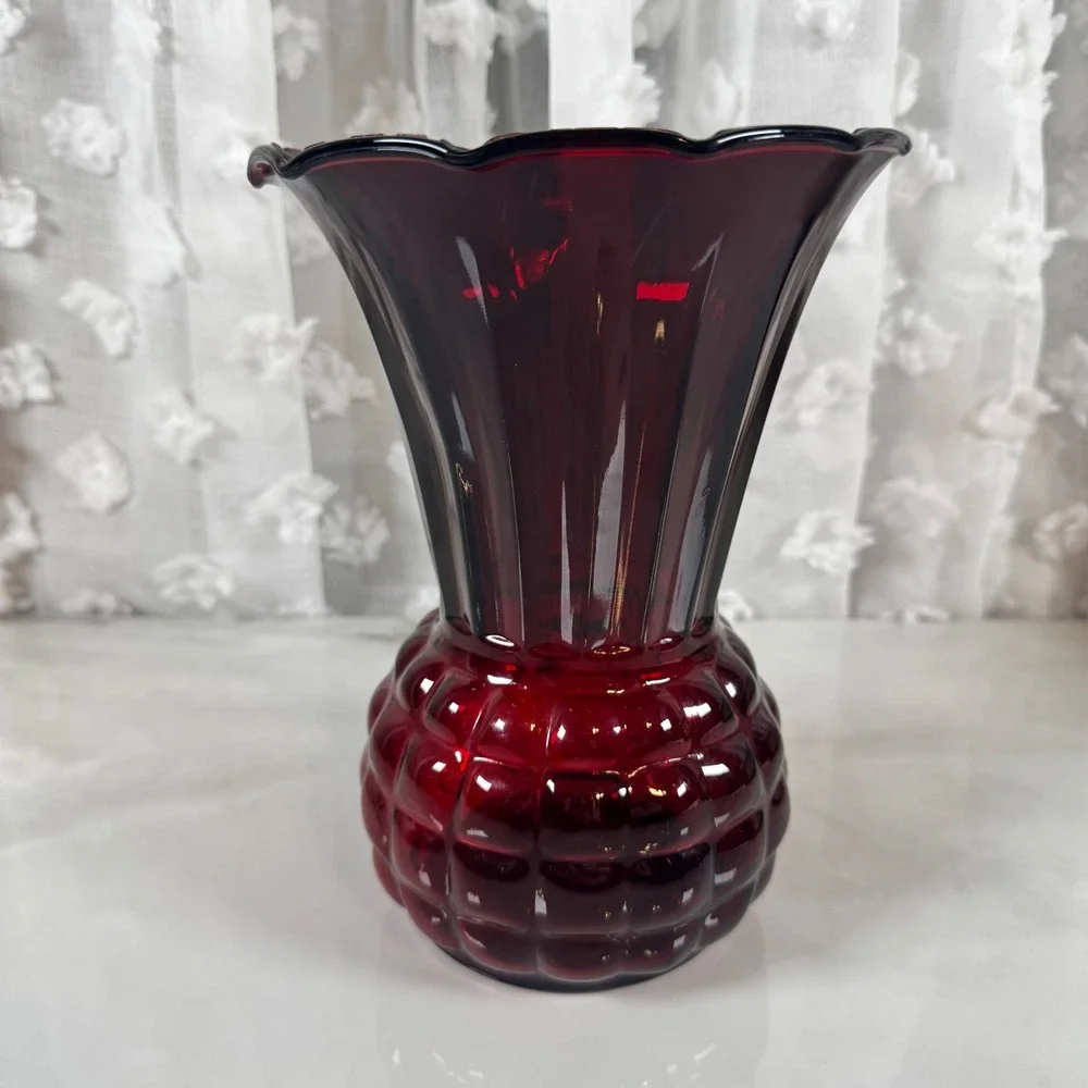 Vintage Anchor Hocking Ruby Red Pineapple Flared Bubble‎ Vase 8.75